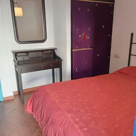 Casa En Pet Friendly Dom wakacyjny Nerja